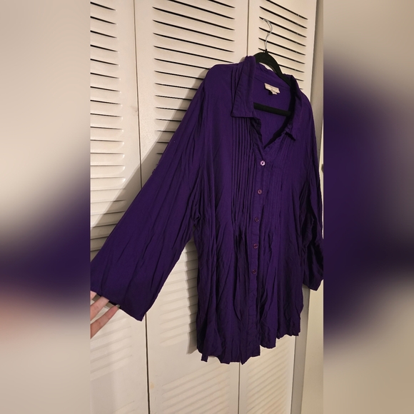 Woman Within Purple Button Down Shirt - Picture 6 of 6